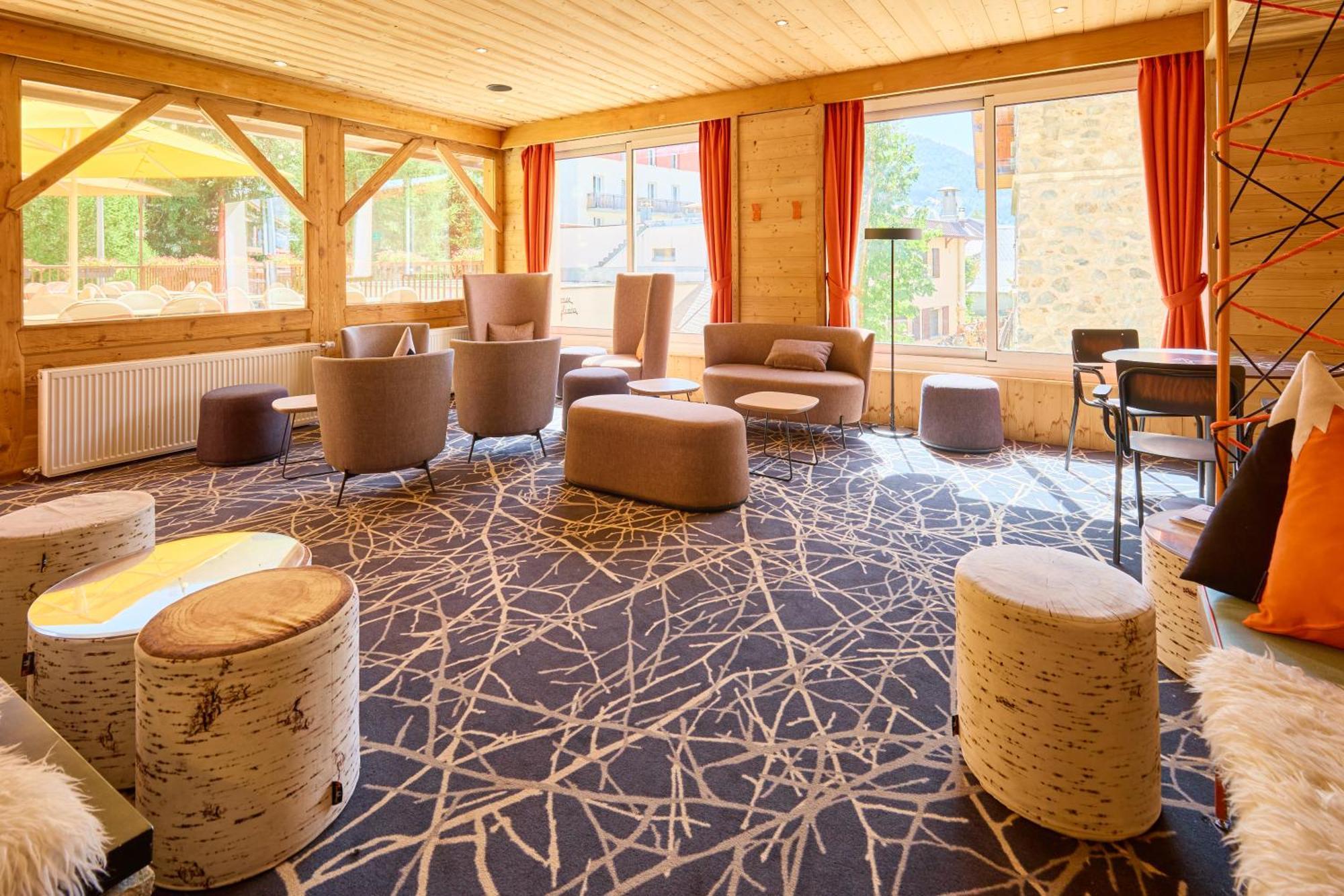 Base Camp - Les 2 Alpes 3*